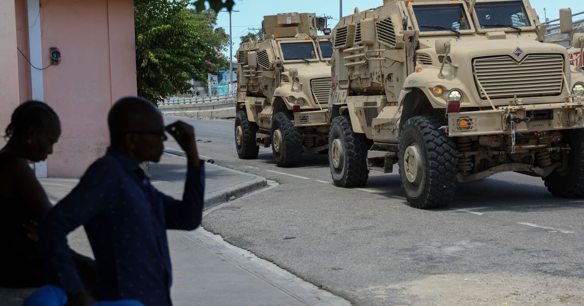 El presidente de Kenia visita Haití mientras el país lidia con el futuro de los esfuerzos internacionales para combatir las pandillas