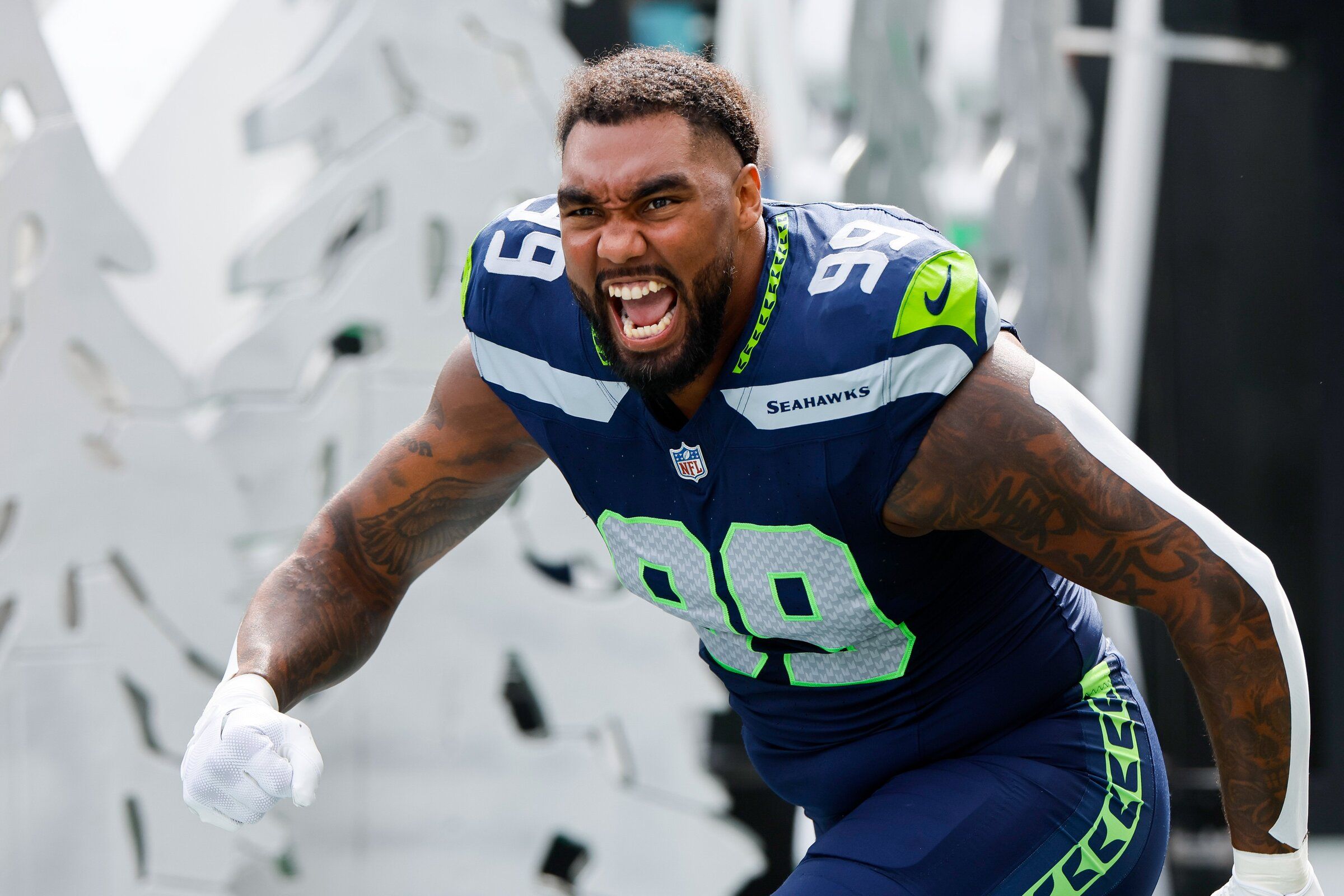 How Seahawks DL Leonard Williams plans to approach playing his