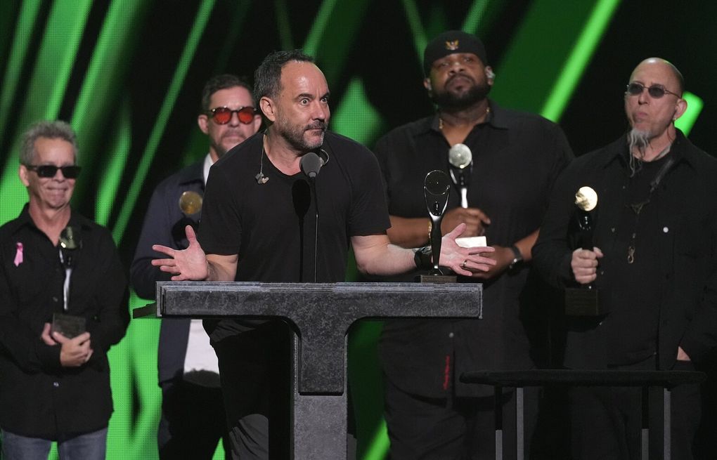 Dave Matthews, Charles Cross honored at Rock & Roll Hall of Fame ceremony | The Seattle Times