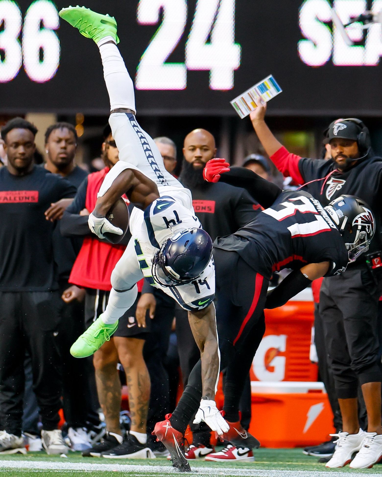 Here's what Seahawks are saying about seriousness of DK Metcalf's injury |  The Seattle Times