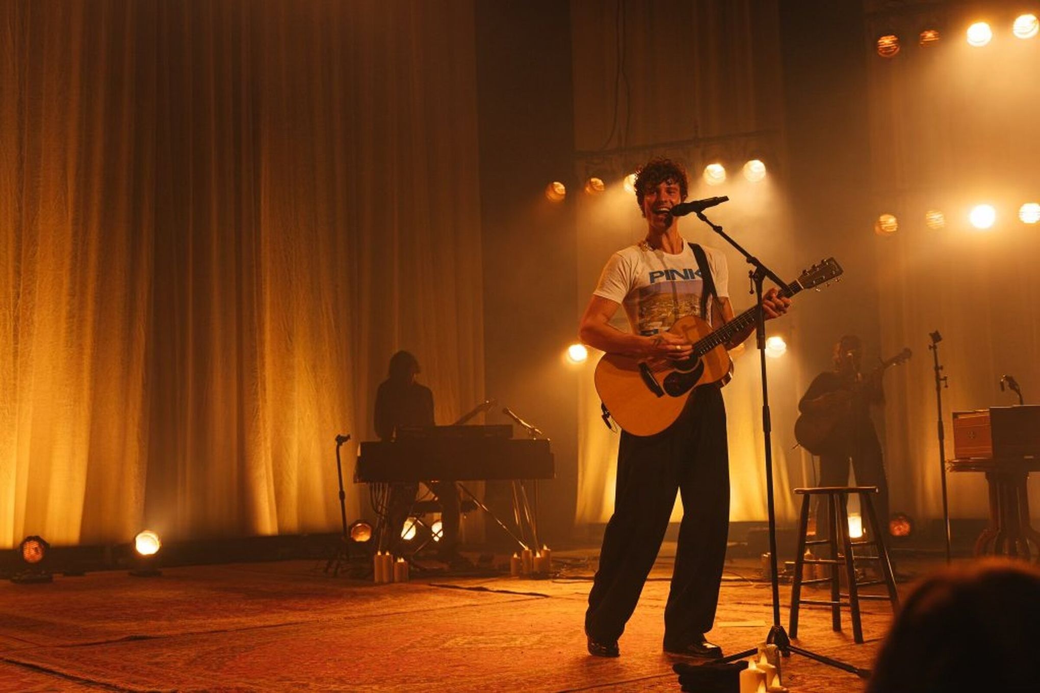 Shawn Mendes returns to the stage for intimate Seattle show | The Seattle  Times, image size:2040x1361