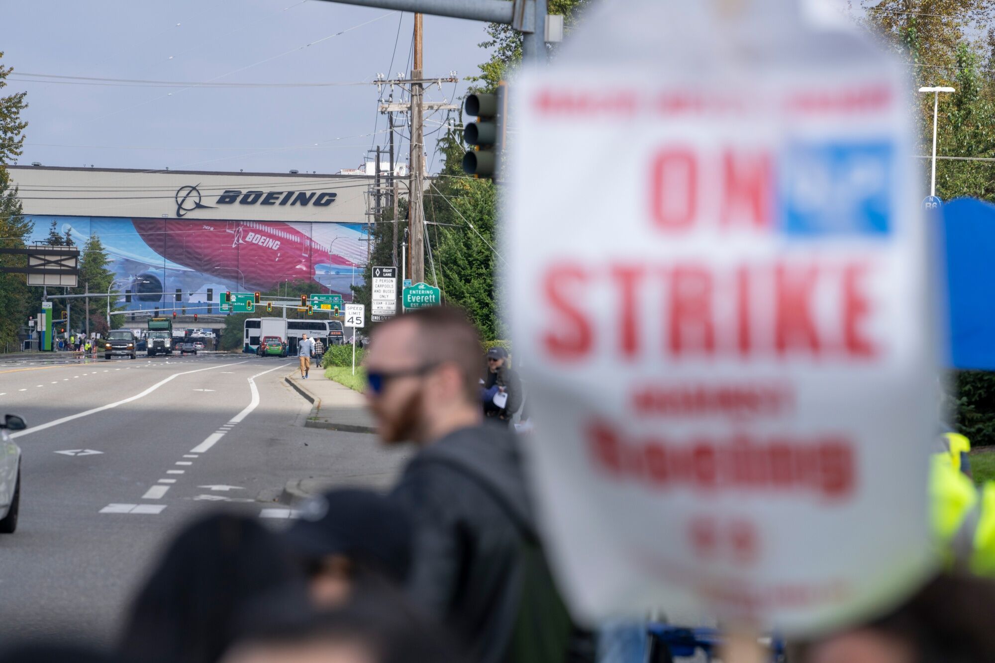 Boeing Machinists Will Vote Wednesday On New Proposal To End The Strike ...