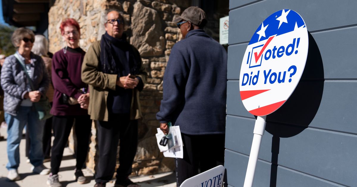 Battleground North Carolina sees strong early voting, despite obstacles
