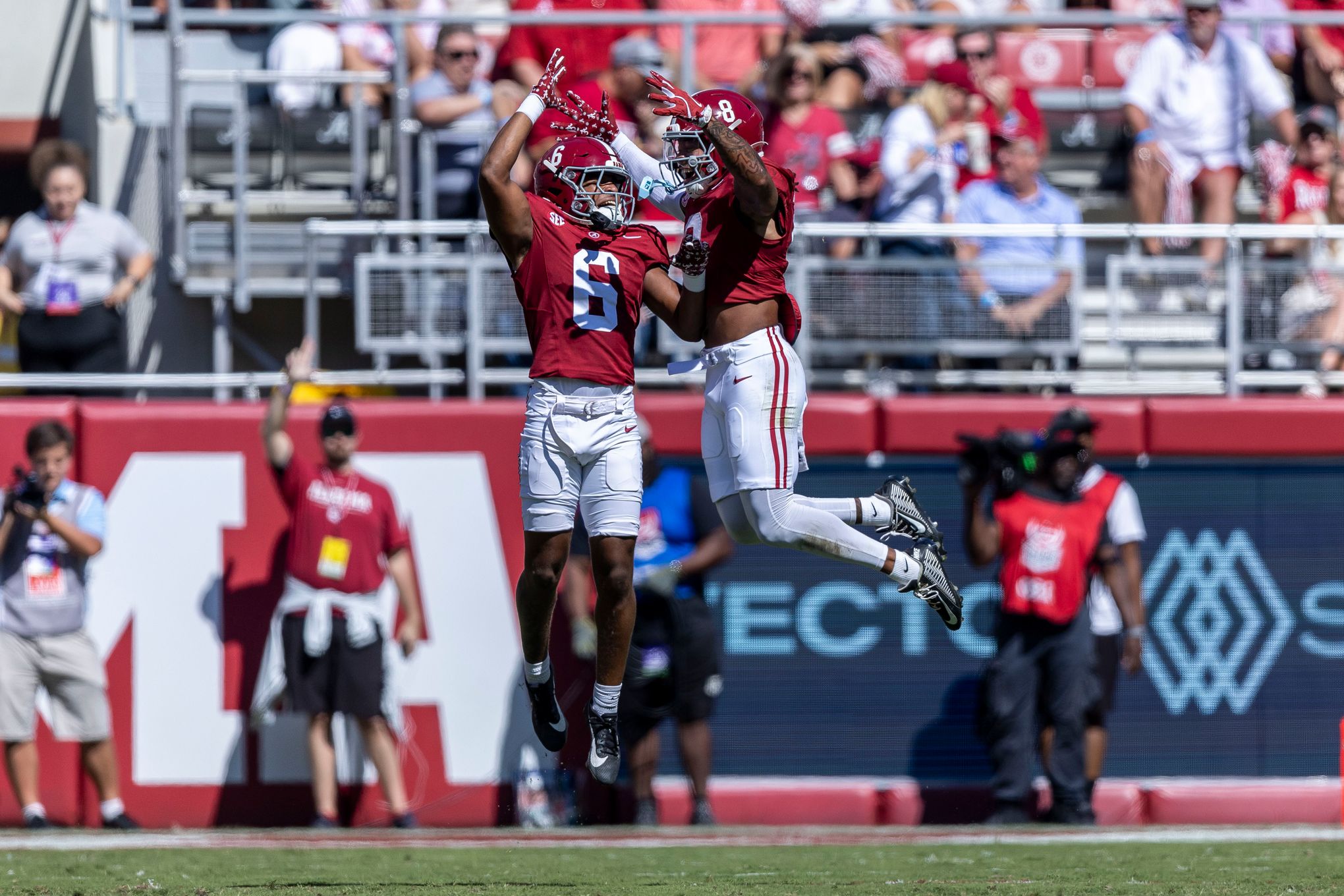 No. 7 Alabama overcomes botched onside recovery to beat South Carolina 27-25 | The Seattle Times