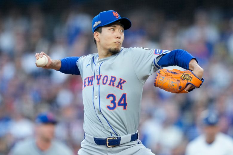 Mets' Kodai Senga struggles with control, knocked out in 2nd inning by Dodgers in NLCS opener | The Seattle Times