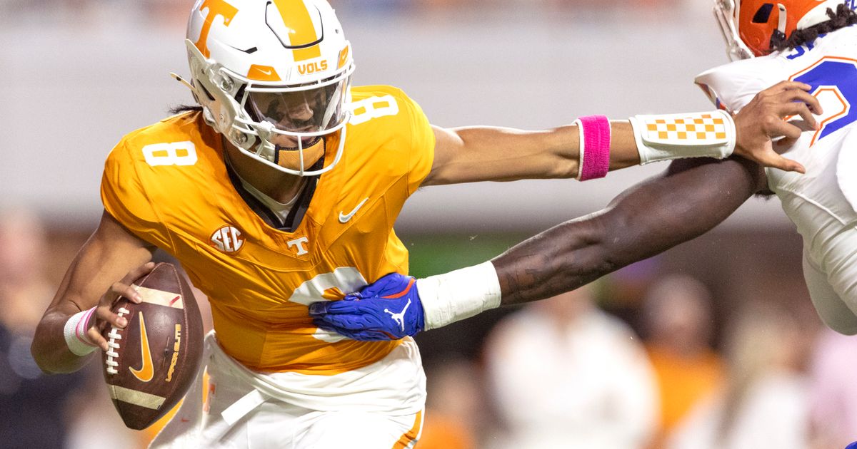 Dylan Sampson has 1yard TD run in OT to lift No. 8 Tennessee past