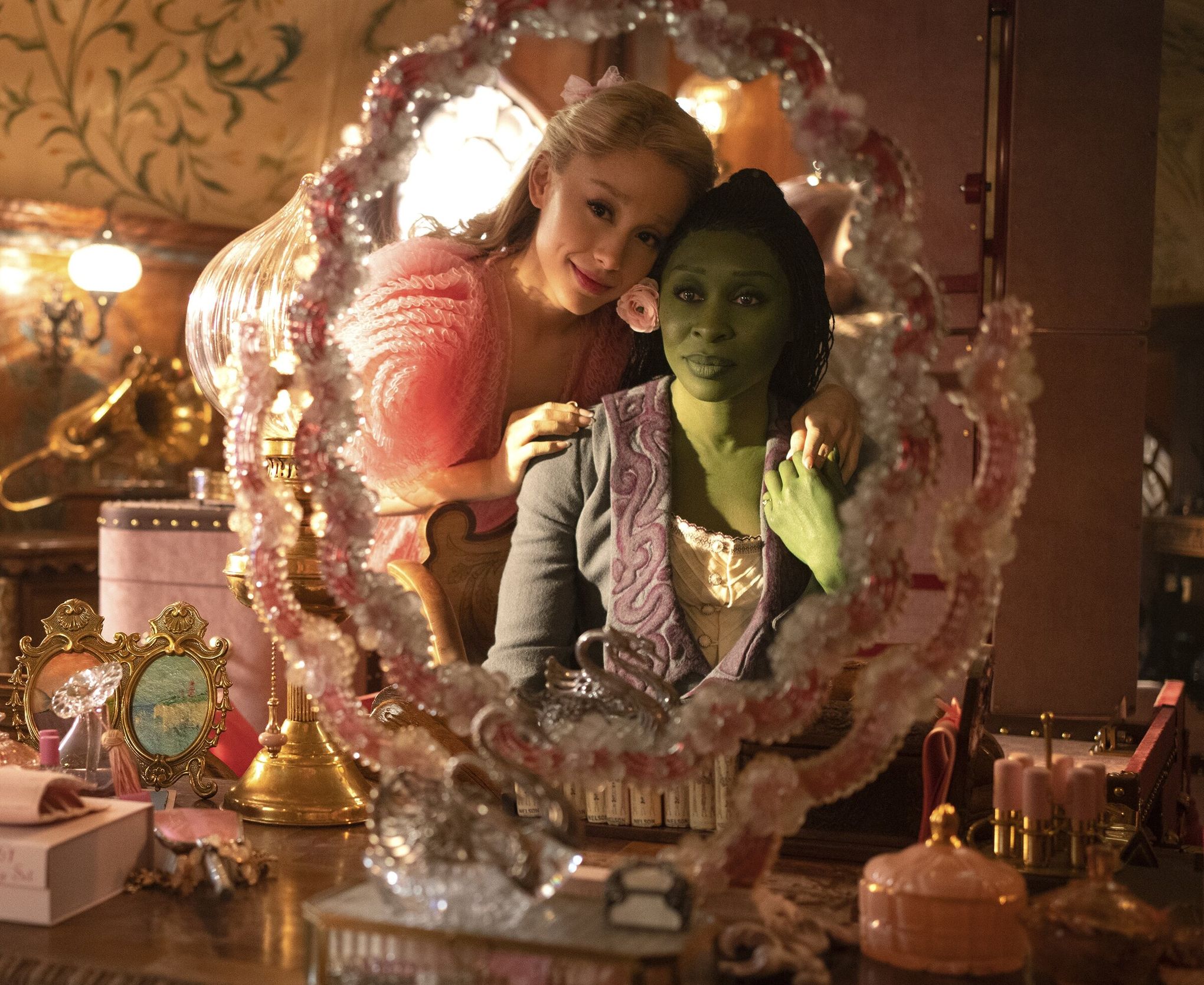 Wicked' review: Cynthia Erivo, Ariana Grande soar in film adaptation | The  Seattle Times