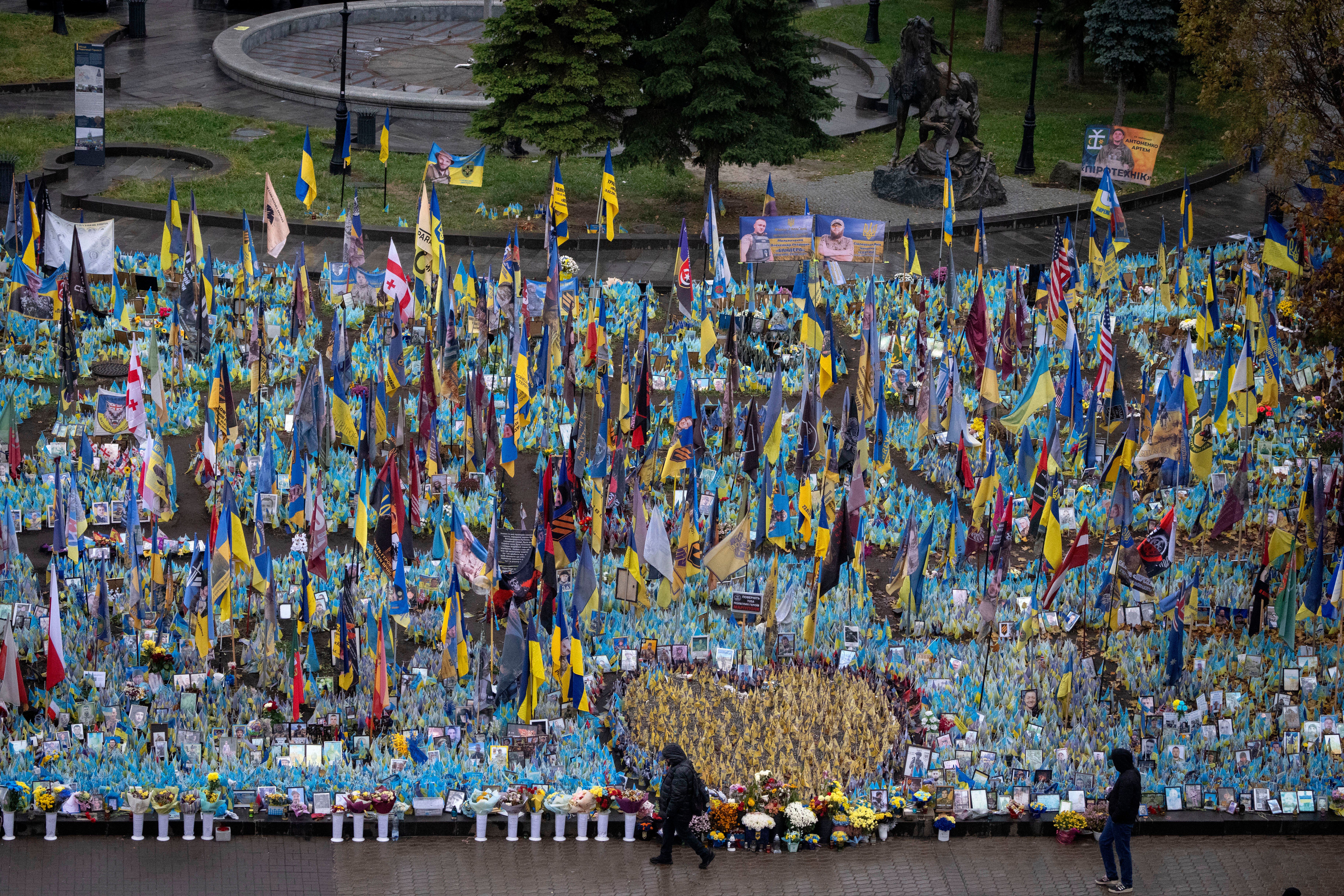 A makeshift memorial grows in Ukraines capital after 1,000 days of war