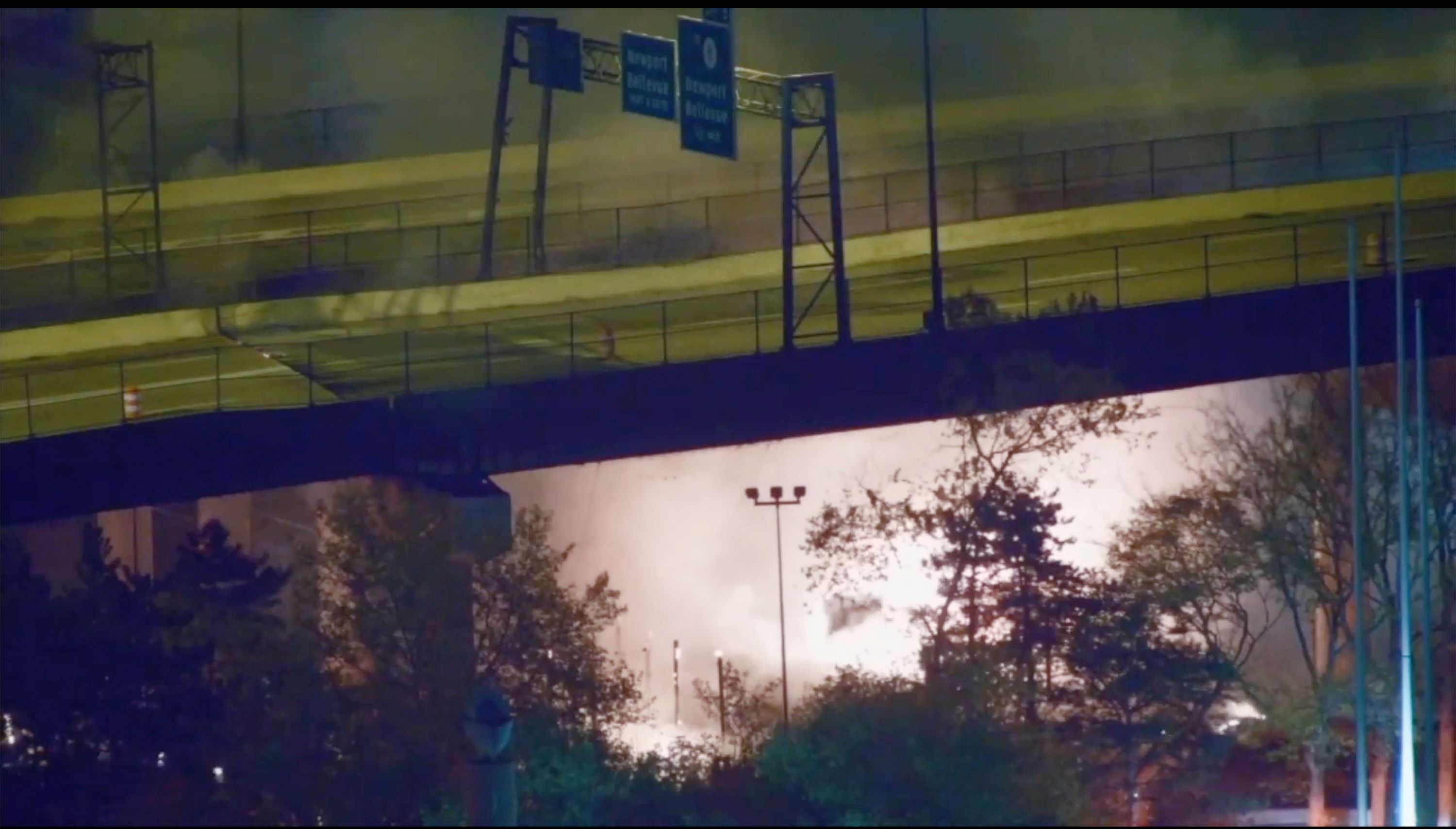 Massive fire closes Ohio River bridge near Cincinnati and damages