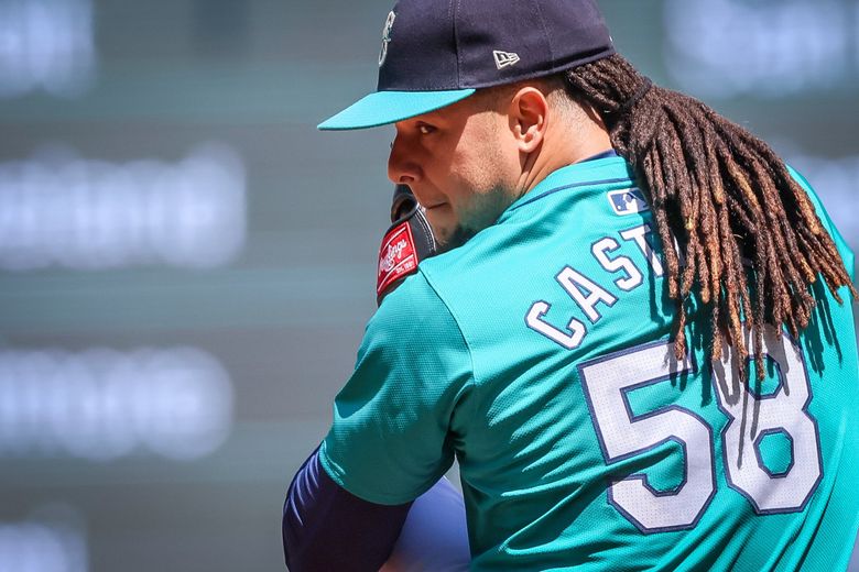 What we're hearing on Mariners trade rumors for Luis Castillo | The Seattle  Times