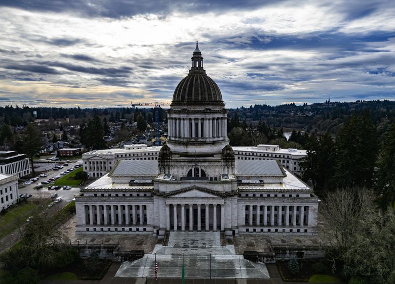 Здание Капитолия штата Вашингтон в четверг в Олимпии. (Кен Ламберт / The Seattle Times)