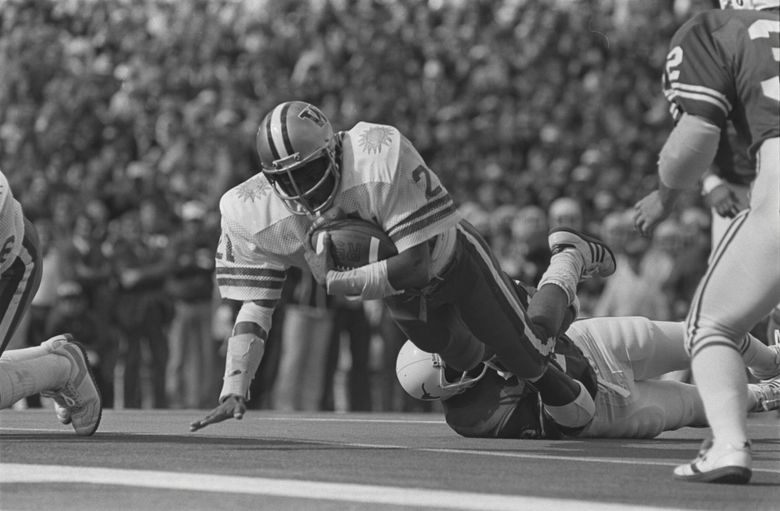 University of Washington Huskies, Willis Ray Mackey dives into the endzone to score the Huskies second touchdown in the second quarter during the 1979 Sun Bowl. (Barry Wong / The Seattle Times, 1979)