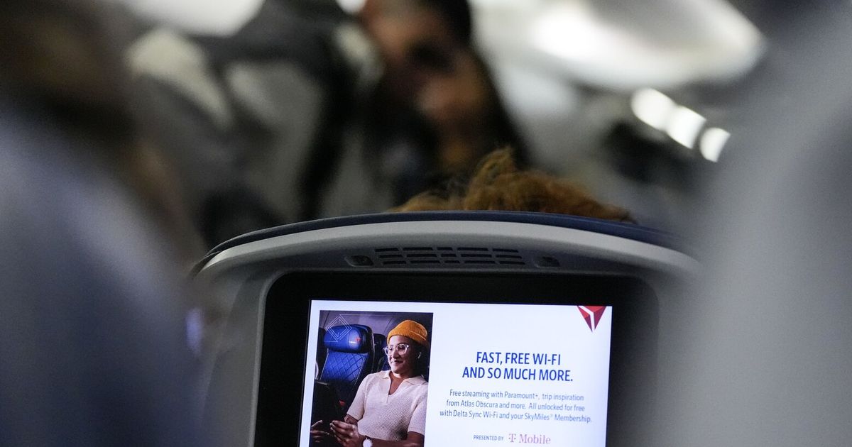 How airlines pick the movies on your flights