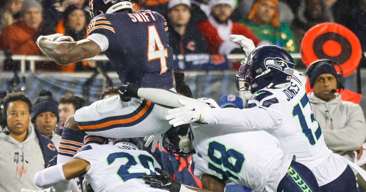 Punchless Seahawks hold on vs Bears wait to see if playoff hopes are alive The Seattle Times Punchless Seahawks hold on vs Bears wait to see if playoff hopes are alive The Seattle Times
