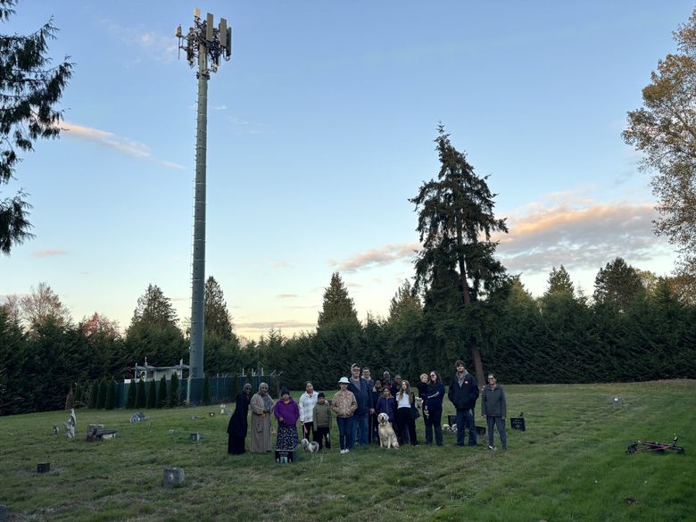 Residents who live near the Seattle-Tacoma Pet Cemetery are frustrated with the 100-foot cellphone tower that went up in one corner of the cemetery in 2020. Many families worry about the tower’s proximity to nearby houses. (courtesy of Community and Friends of Seattle-Tacoma Pet Cemetery) 