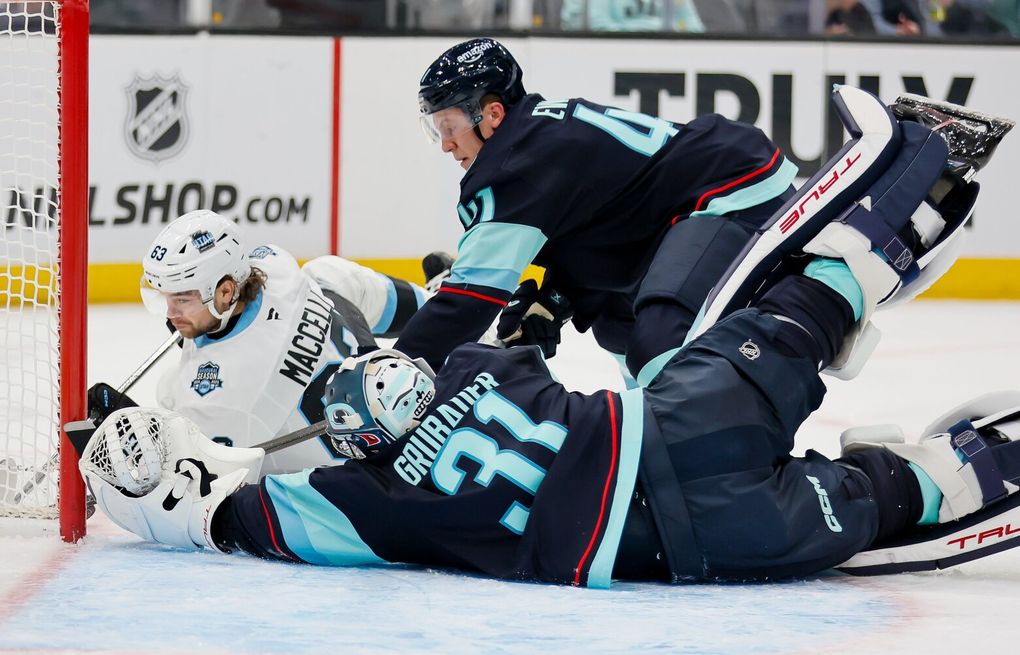 Kraken cruise 5-2 in first-ever meeting with Utah Hockey Club