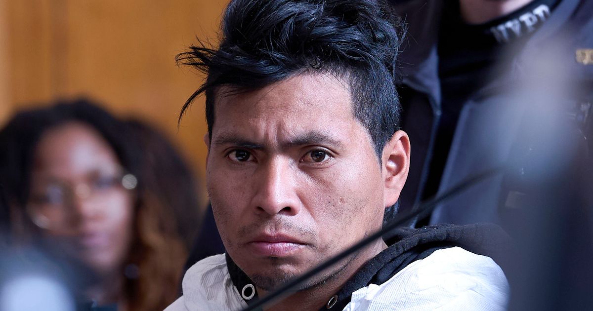 Man indicted in burning death of woman inside a New York City subway ...