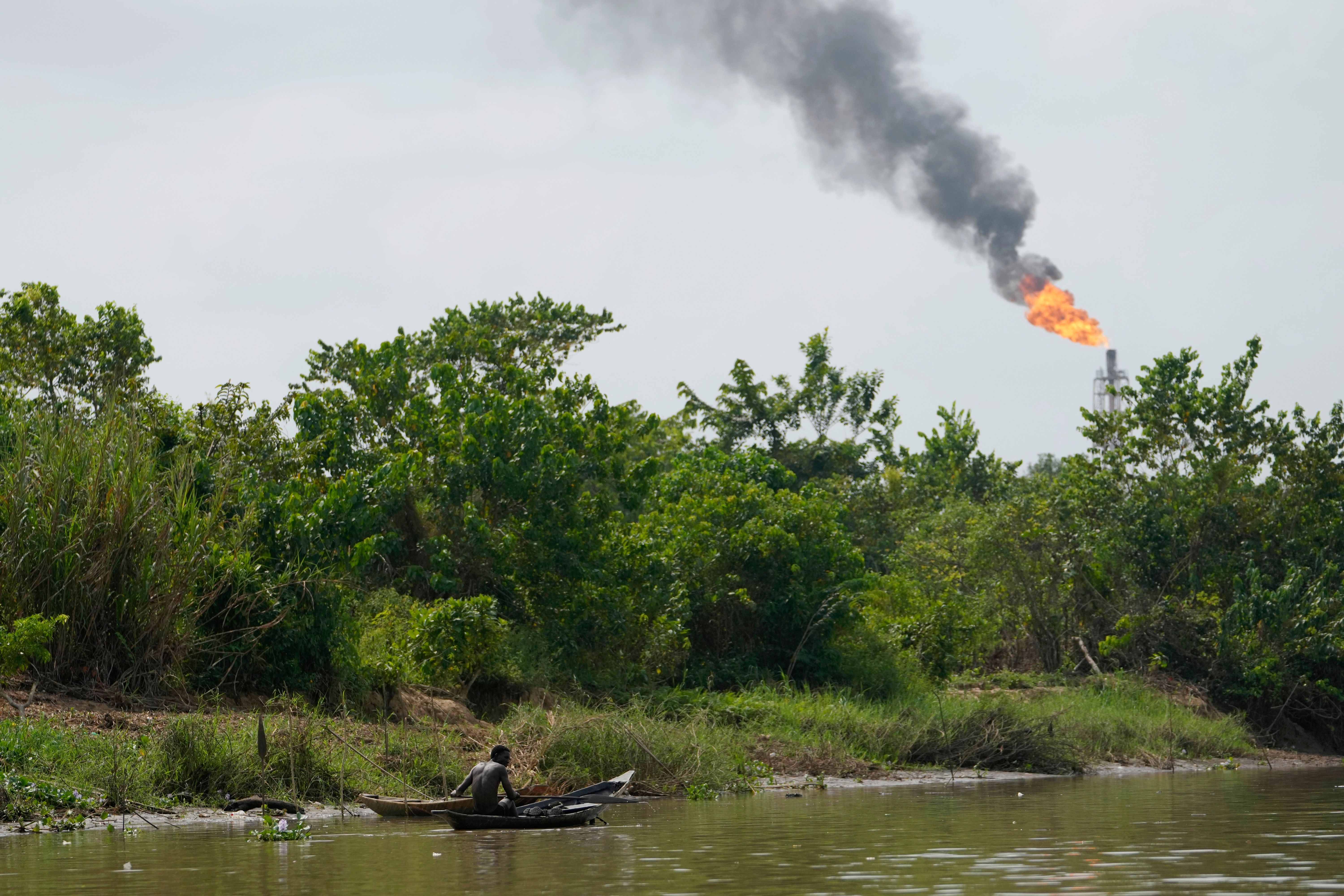 Nigerian agency failed completely to clean up oil damage despite funding, leaked files say