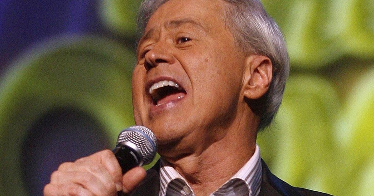 Wayne Osmond, singer and guitarist for The Osmonds, is dead at 73