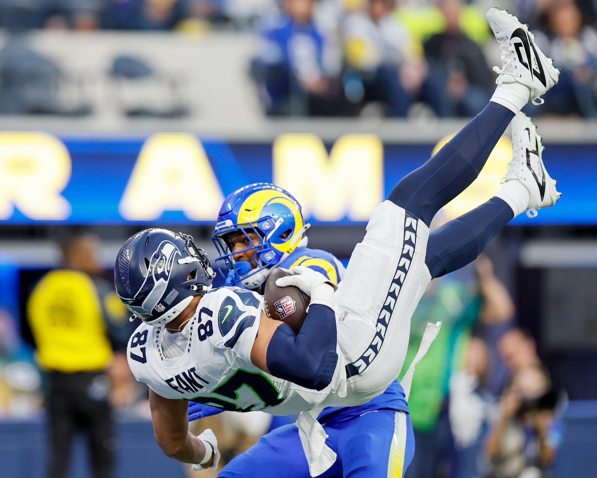 Seahawks-Rams: Live updates, score, how to watch Week 18 matchup | The  Seattle Times