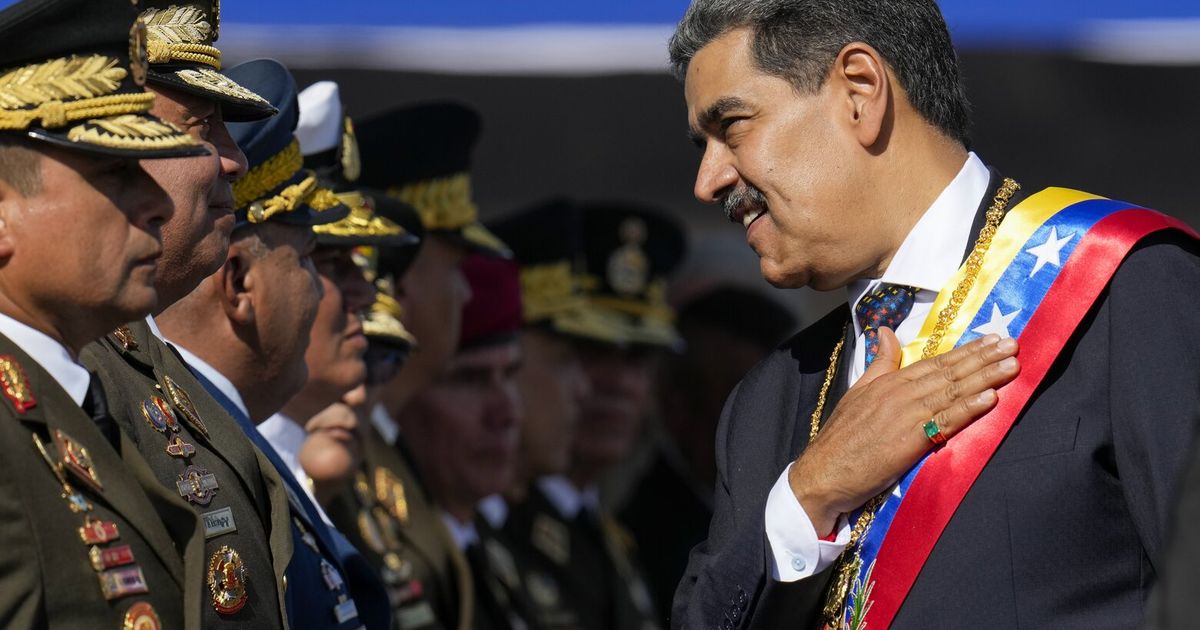 Venezuela’s Maduro takes new oath amid protests and international rebuke