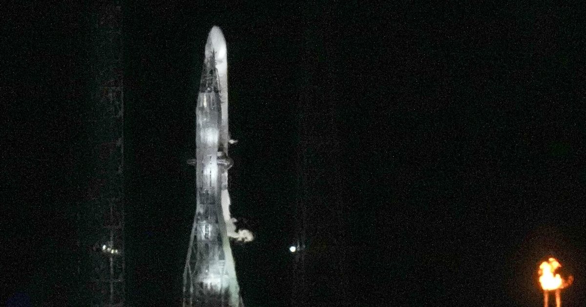 Jeff Bezos’ space company tries again to launch massive new rocket ...