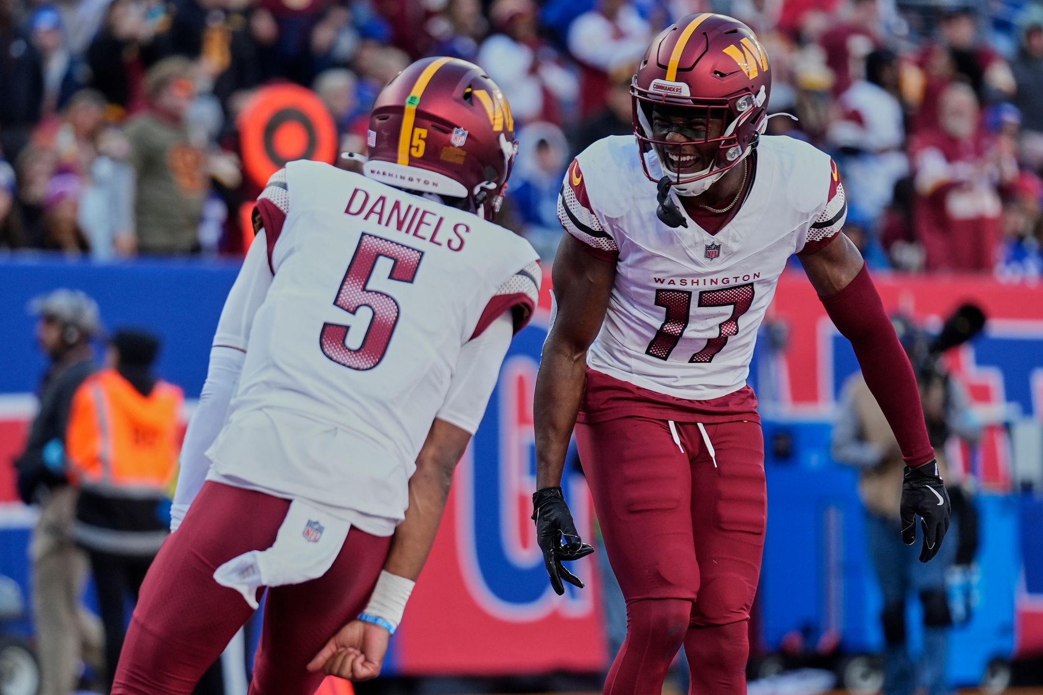 Jayden Daniels to Terry McLaurin connection has blossomed for the Commanders | The Seattle Times
