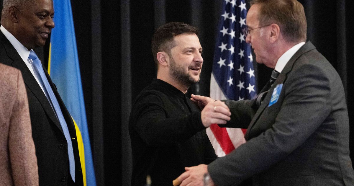 Zelenskyy and Austin use their final meeting to press Trump to keep supporting Ukraine