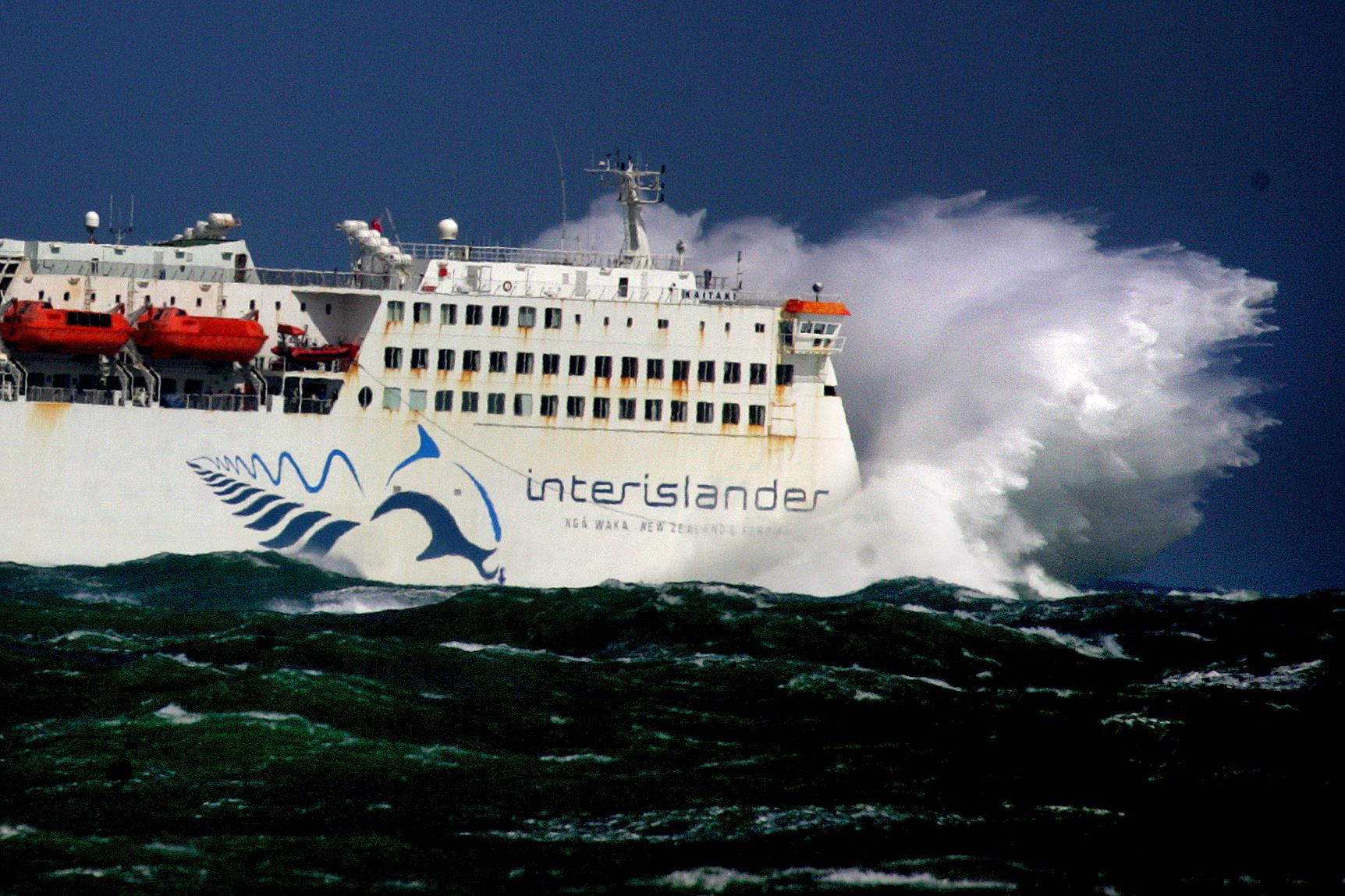 Wild weather halted ferries between New Zealands main islands again. Why isnt there a tunnel?