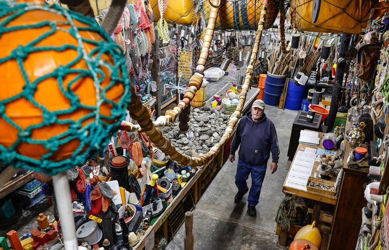 John Anderson’s Forks Beachcombing Museum is unlike any other, almost anywhere in the world. 228818