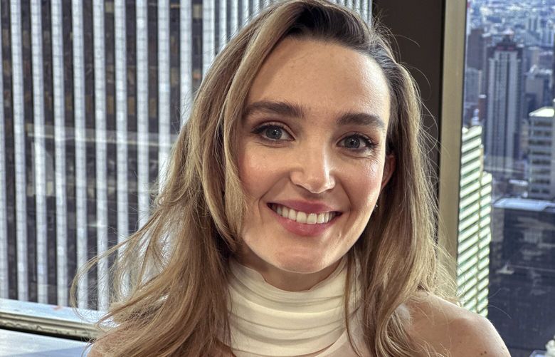 Comedian Chloe Fineman is at the Carolina Herrera Fall/Winter 2025 fashion show as part of New York Fashion Week in New York on Monday, Feb. 10, 2025. (AP Photo/Ted Shaffrey) NYTS101 NYTS101