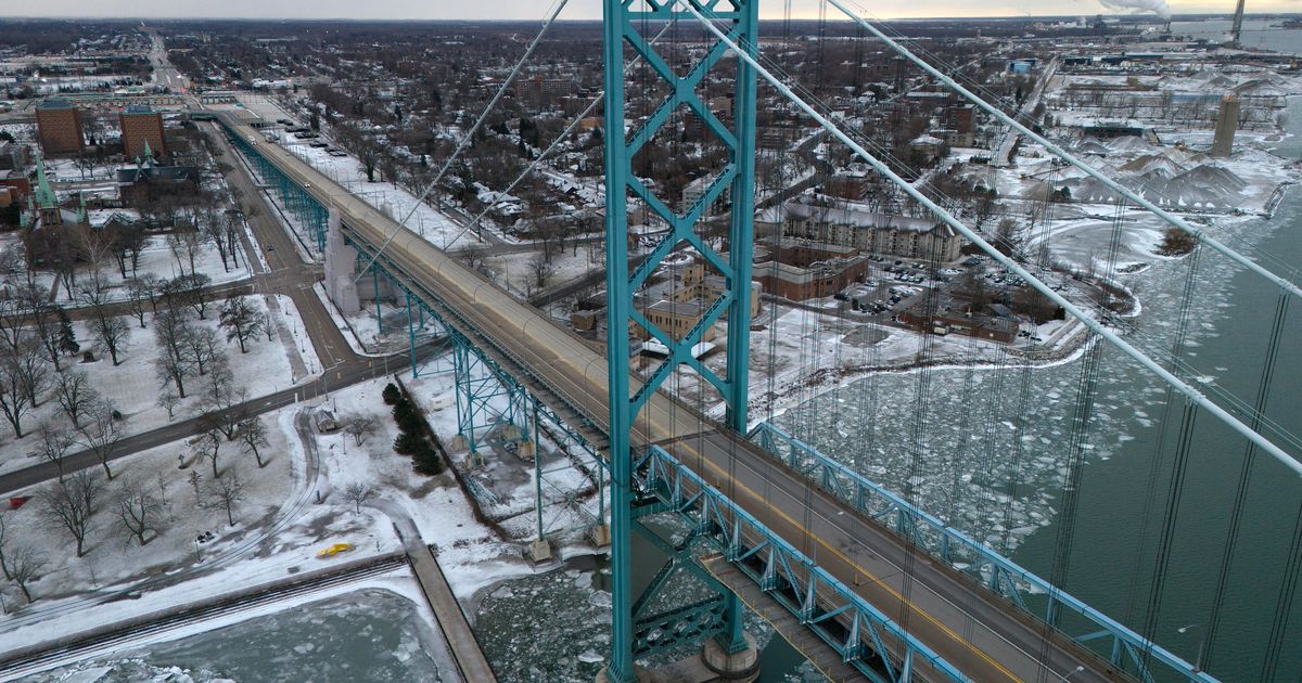 Trade dispute heats up after Trump orders tariffs and Canada retaliates