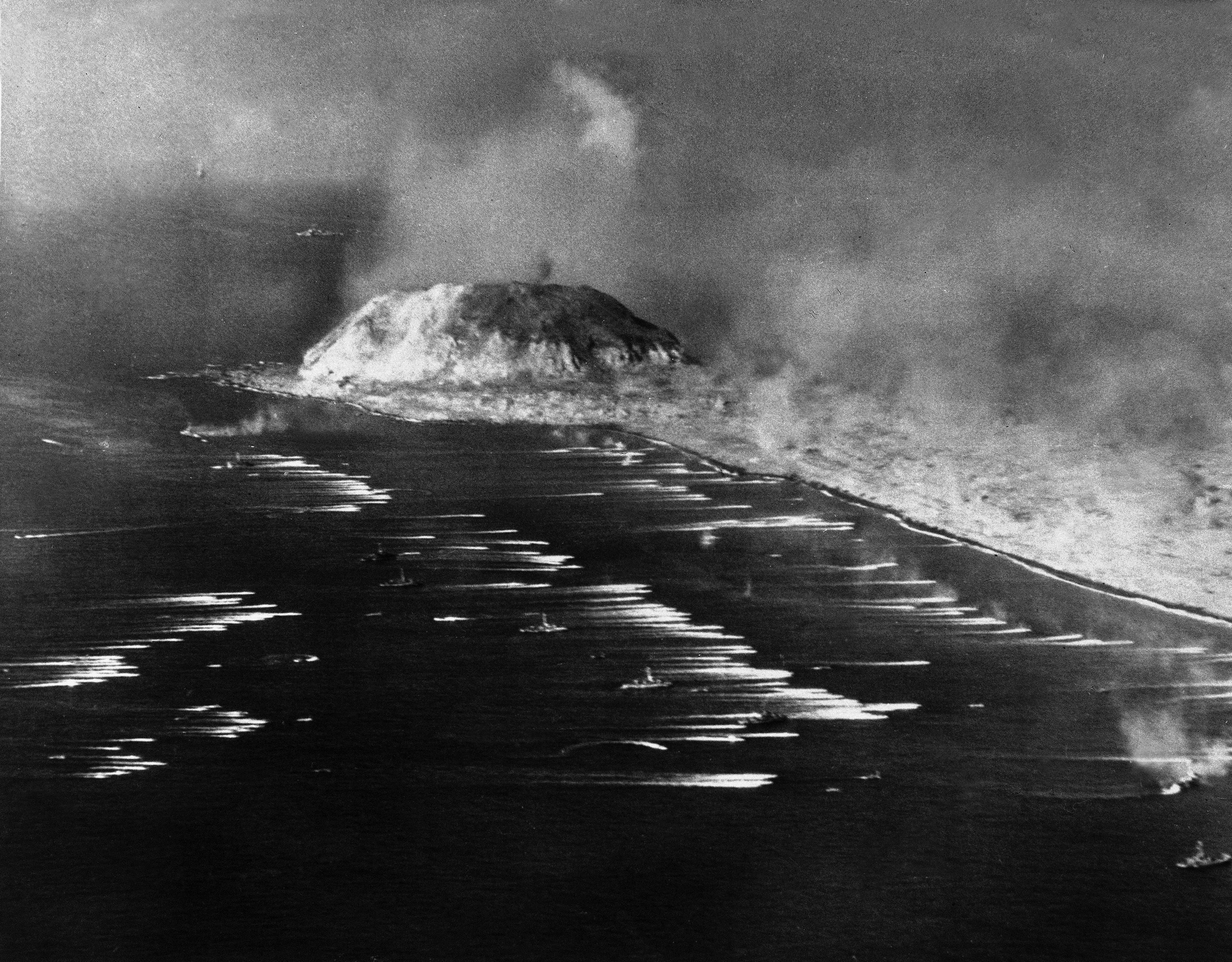 The battle of Iwo Jima: a history | The Seattle Times The battle of Iwo Jima: a history | The Seattle Times
