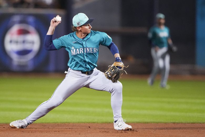 How a 14-pitch at-bat could define spring for Mariners' top prospect Colt  Emerson | The Seattle Times