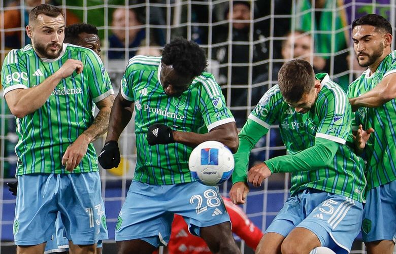 The Sounders defend a Cruz Azul free kick in the first half.  Cruz Azul of Mexico City played the Seattle Sounders FC in the second round of the CONCACAF Champions Cup Wednesday, March 5, 2025 at Lumen Field, in Seattle, WA. 229493