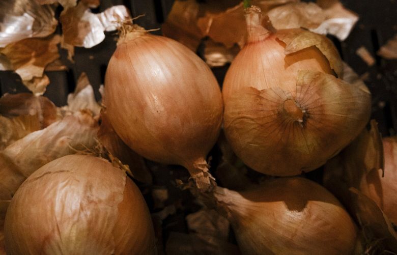 Onions at 4P Foods, a food distributor and delivery company in Warrenton, Va., March 12, 2025. Two food programs, created during the pandemic to strengthen local supply chains, have been cut. The agriculture secretary has said they were “an effort by the left to continue spending taxpayer dollars that was not necessary.” (Caroline Gutman/The New York Times) XNYT0168