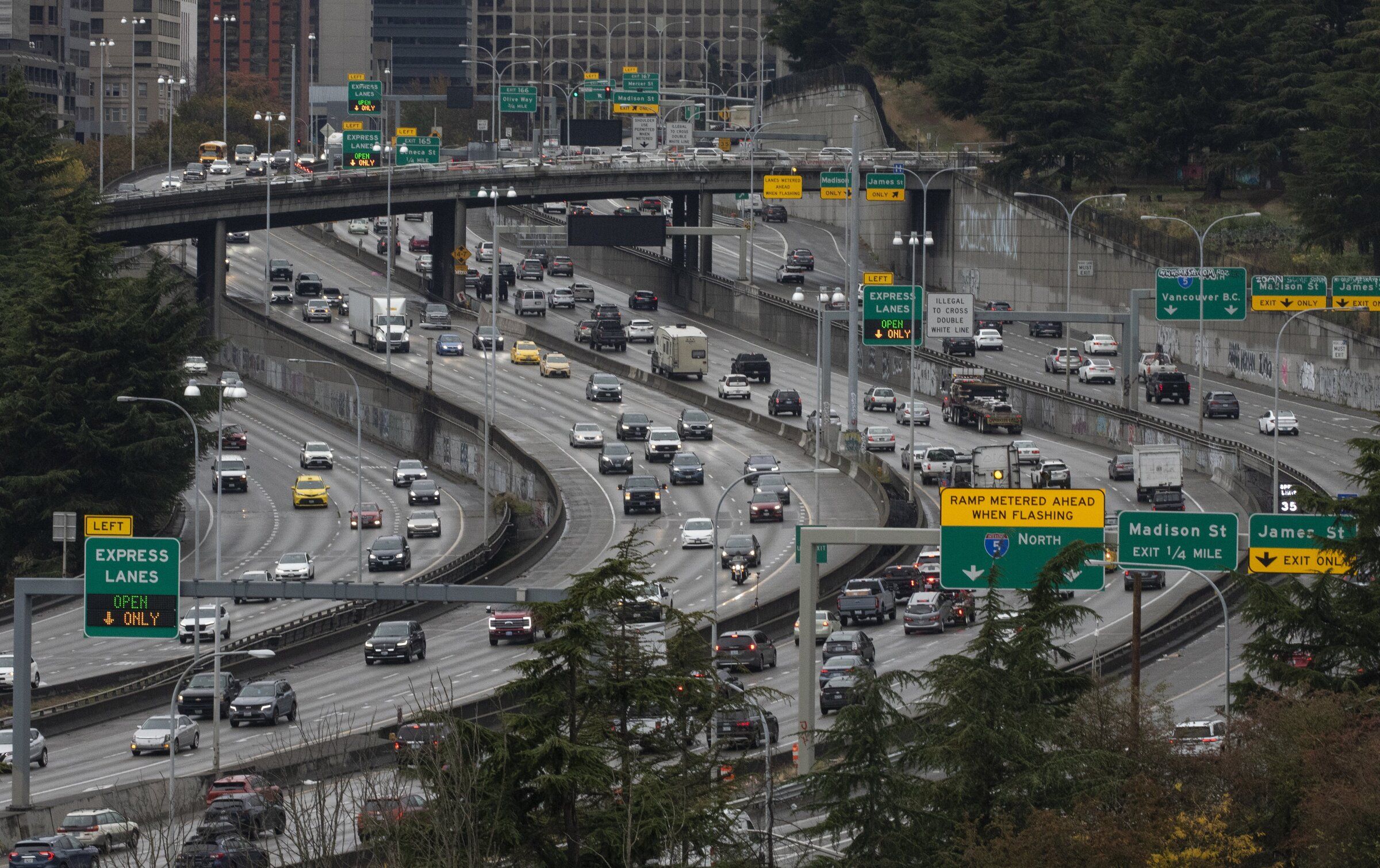 Watch out for weekend lane closures on I-5, I-405, I-90 and