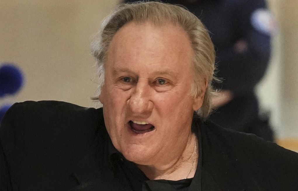 Accuser tells a trial that actor Gérard Depardieu groped her bottom and breasts on film set | The Seattle Times
