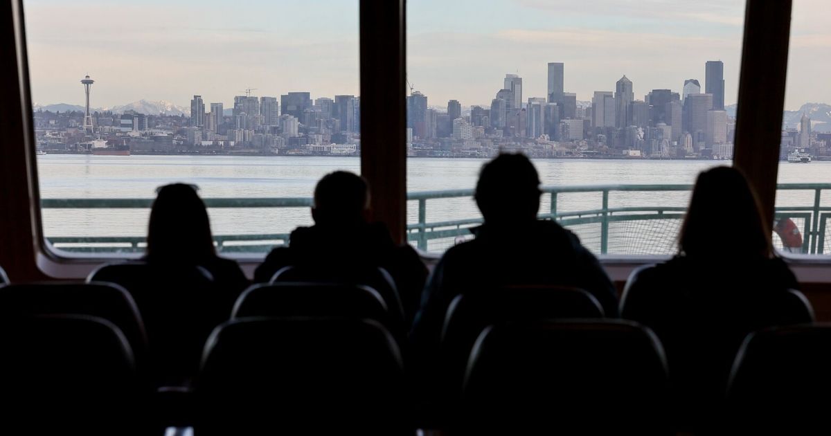 A closer look at Seattle pay gaps, this time by both race and gender ...