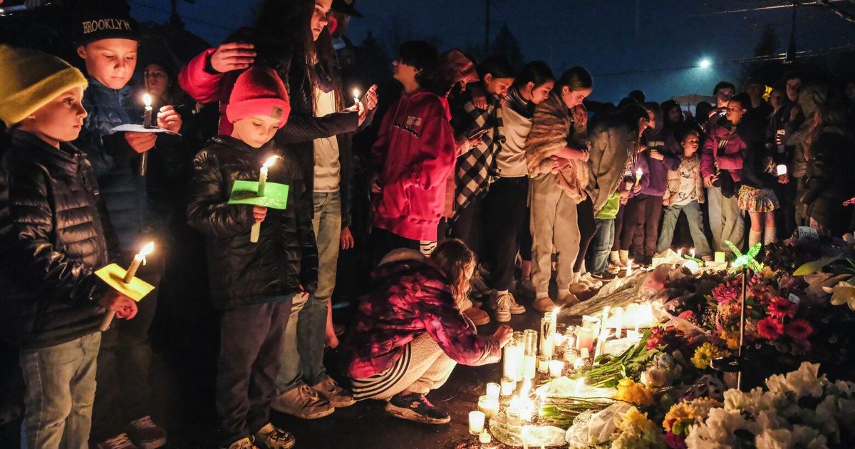 Teen pleads guilty in crash near Renton that killed 4 | The Seattle Times