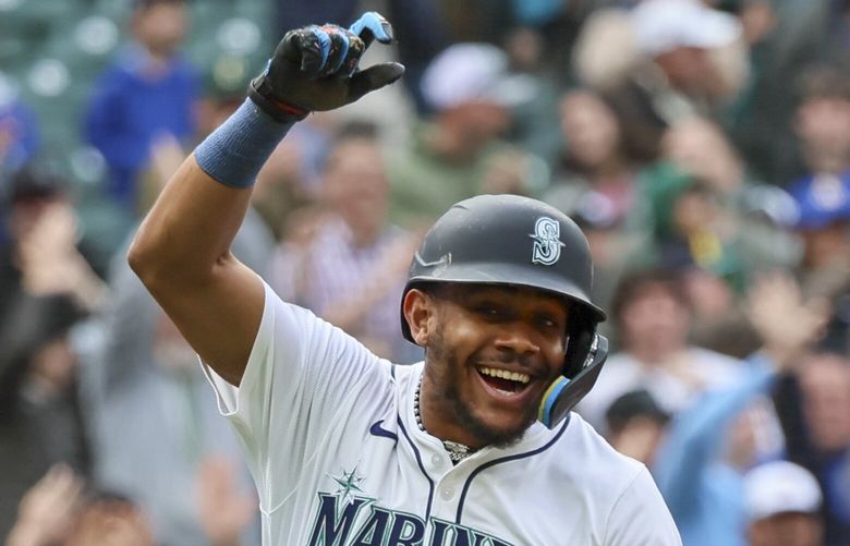 Seattle Mariners outfielder Julio Rodríguez celebrates his walk to score Wednesday afternoon at T-Mobile Park in Seattle, Washington, on April 9, 2025. walk off bases loaded 229709