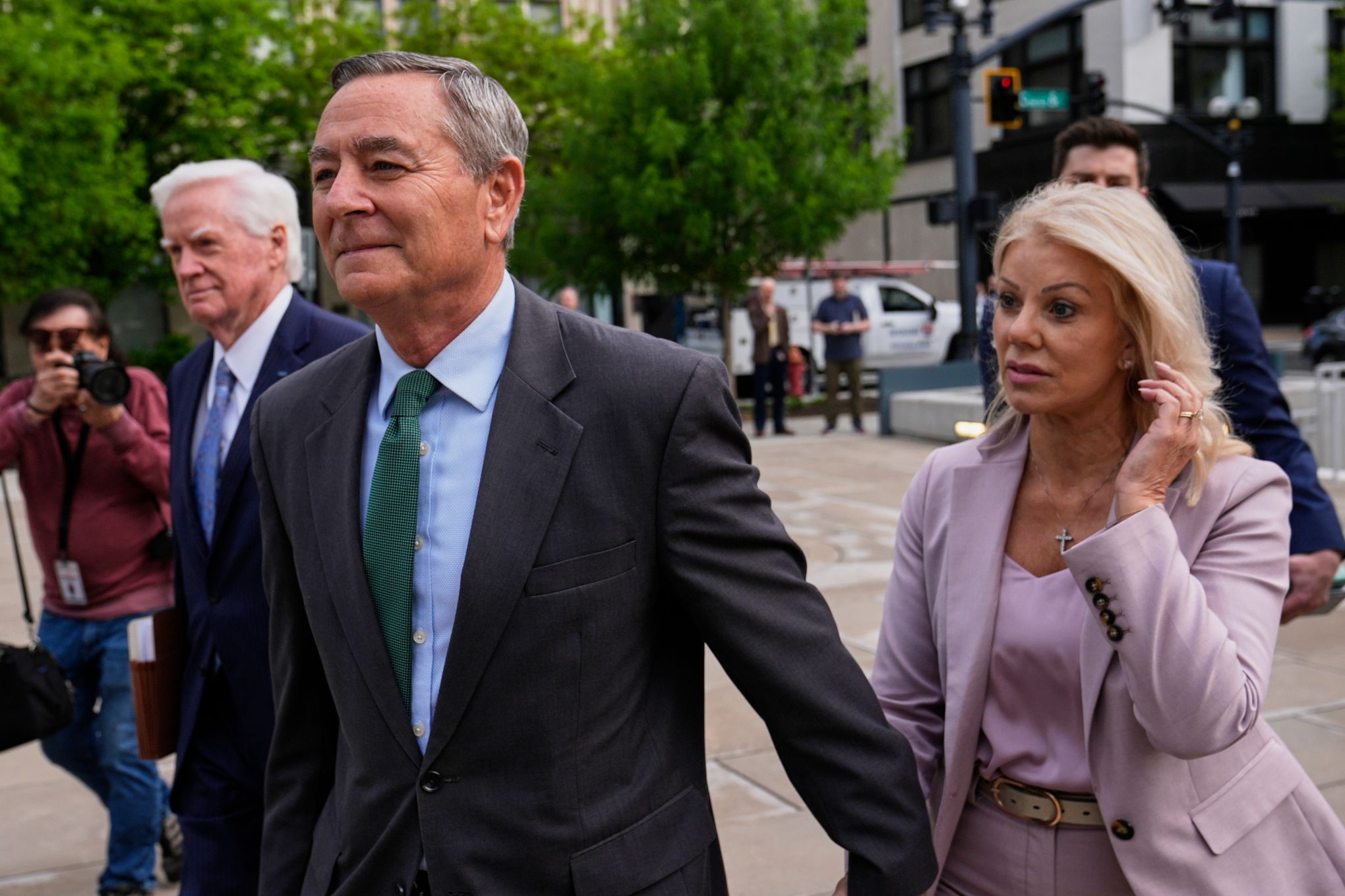 Attorneys for former Tennessee House Speaker and top aide say the pair did  nothing illegal | The Seattle Times