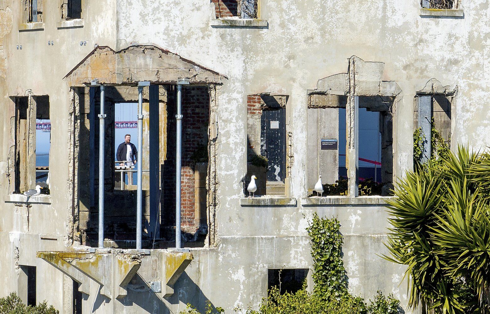 Trump's call to reopen Alcatraz falls flat with tourists, who ask