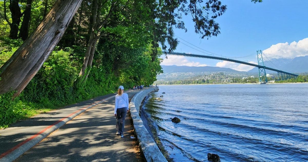 6 city walks to do in Seattle and Vancouver