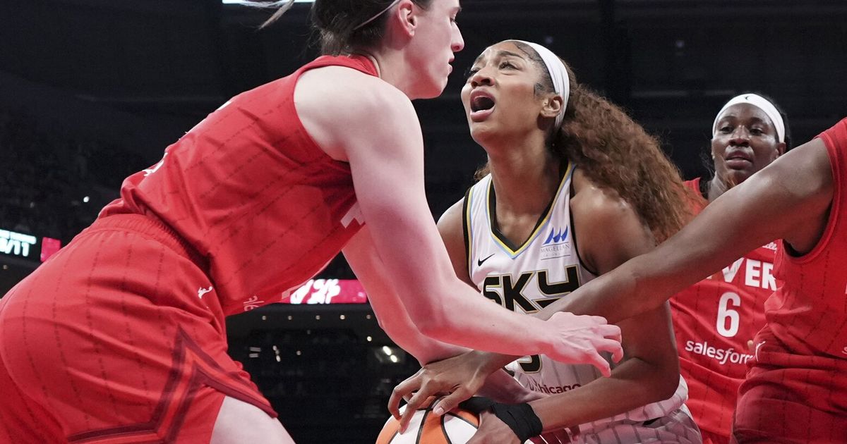 Caitlin Clark-Angel Reese rivalry is complicated but good for WNBA | The  Seattle Times