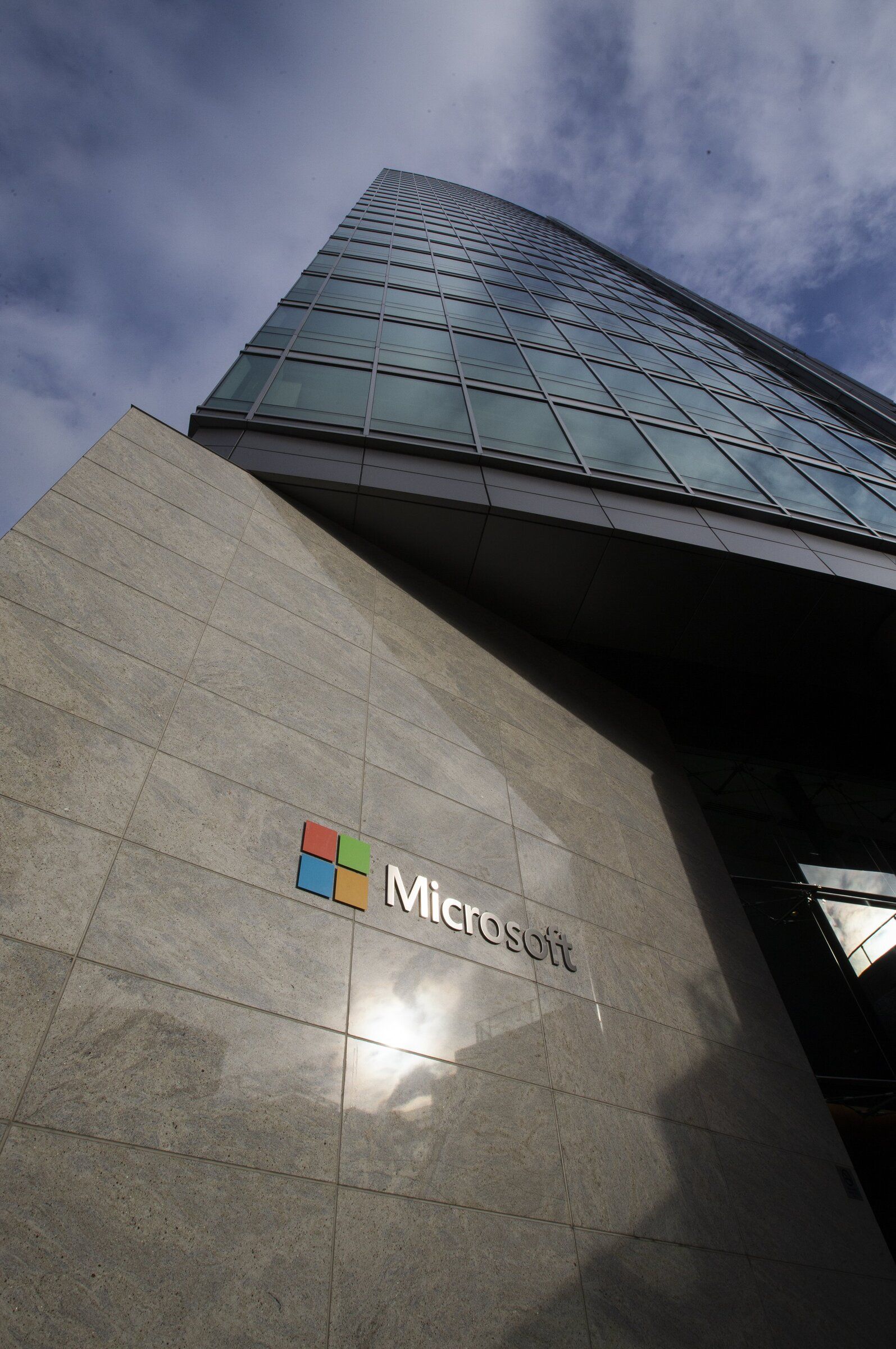 05302025_AI_135852.jpg?d=1560x2347