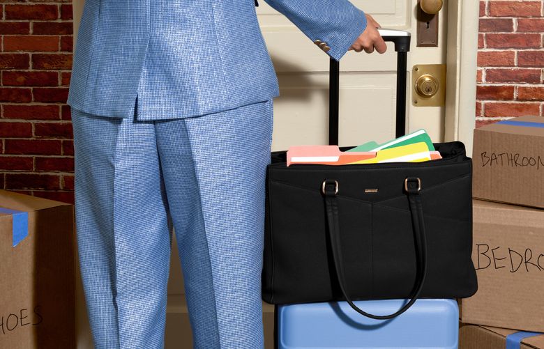 **EMBARGO: No electronic distribution, Web posting or street sales before SUNDAY 5:01 A.M. ET MAY 4, 2025. No exceptions for any reasons. EMBARGO set by source.** PHOTO ILLUSTRATION Ñ Boundaries are important. (Margeaux Walter/The New York Times) Ñ FOR EDITORIAL USE ONLY WITH NYT STORY OFFICE LIFE ADVICE BY ANNA HOLMES FOR MAY 4, 2025. ALL OTHER USE PROHIBITED. Ñ