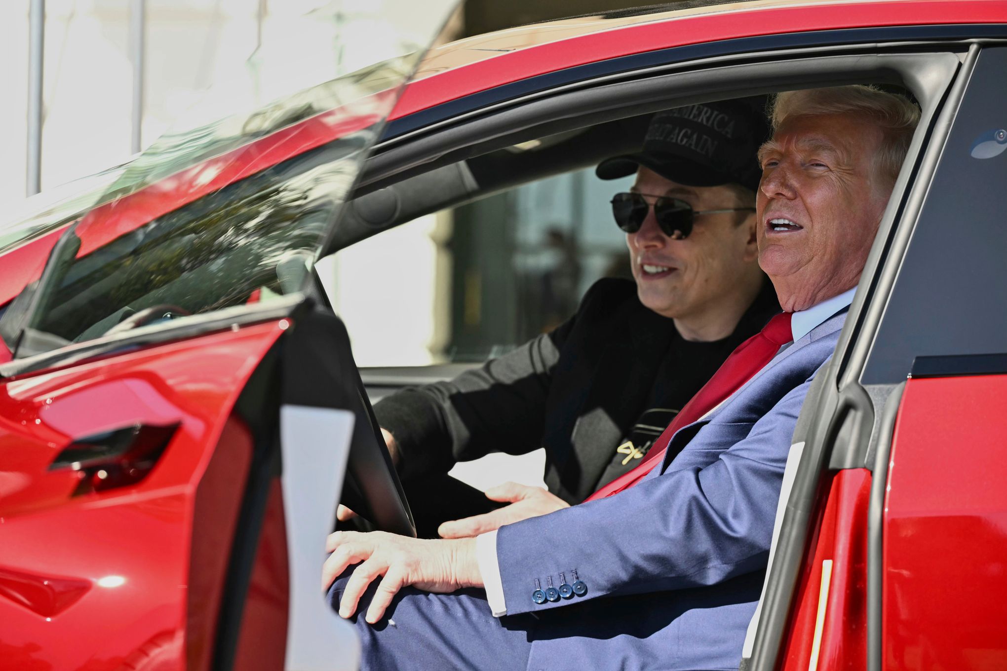 Goodbye Mr. Nice Guy? Investors dump Tesla on bet Trump may lash out at Musk  through his car company | The Seattle Times