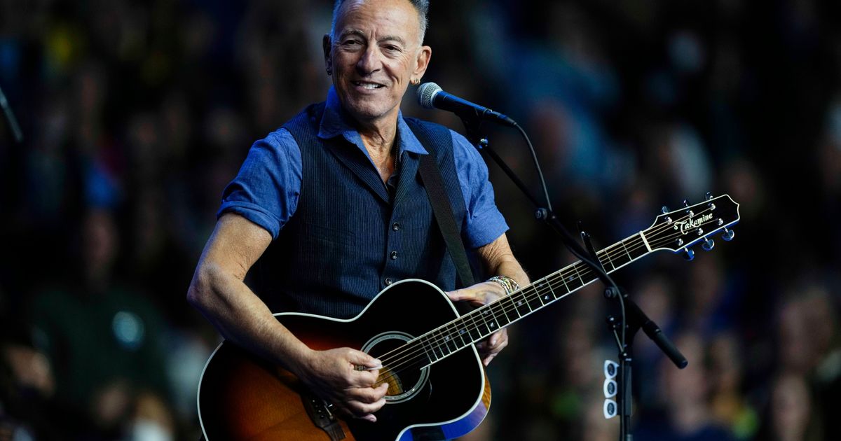 ‘Dried out prune’? ‘Corrupt’ and ‘incompetent’? It’s getting nasty between Springsteen and Trump
