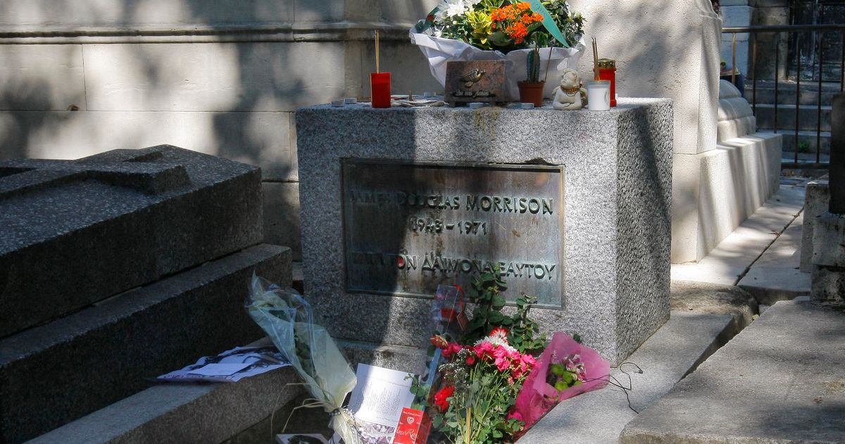 Bust of Doors singer Jim Morrison that was stolen nearly 40 years ago has been recovered